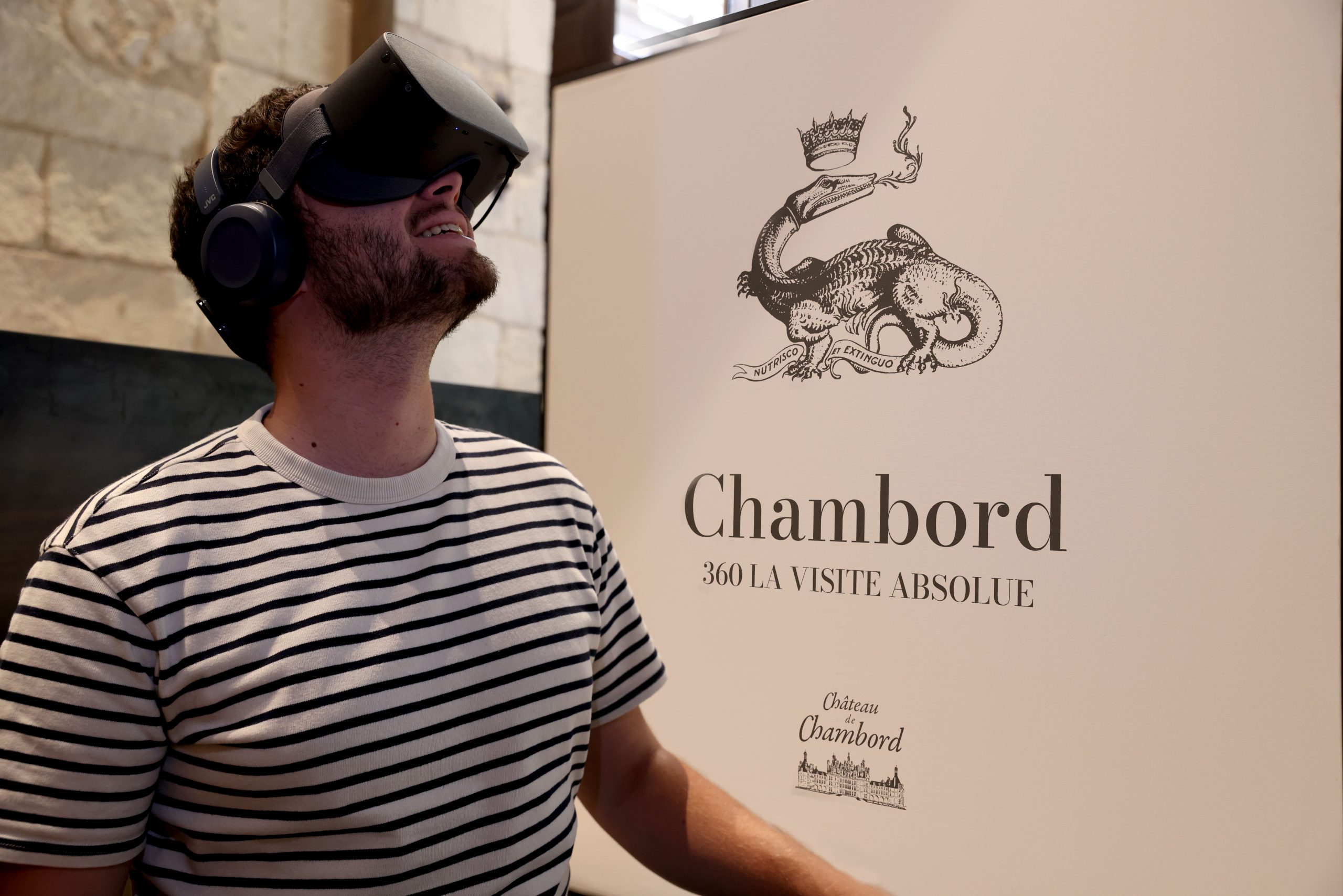 Chambord 360 VR Experience fly over Chambord Chambord Castle