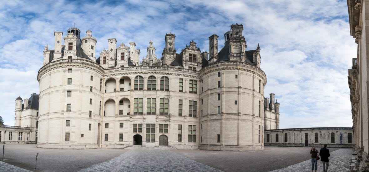 La Cour Du Chateau Chateau De Chambord